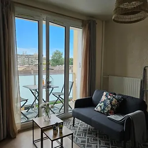 Appartement F3 - Calme, Meuble Et Chaleureux, Viry-Châtillon